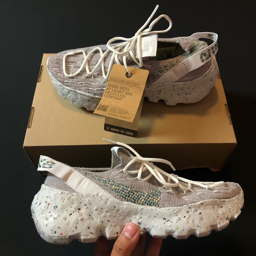 Nike Space Hippie 04 'Green Glow'